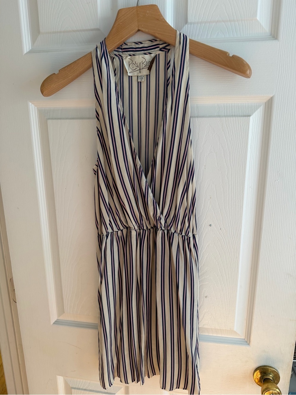 Rory Beca Silk Deep V-Neck Mini Dress Size XS- perfect for vacation or cruise! - Picture 2 of 8
